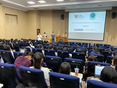 109.11.06 生醫系-校友經驗分享-3