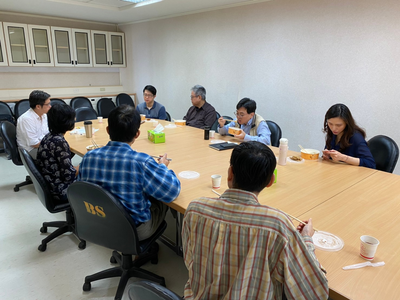 109.11.06 生醫系-校友經驗分享-2