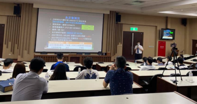 110.10.16電子系系友獎學金頒獎典禮–2